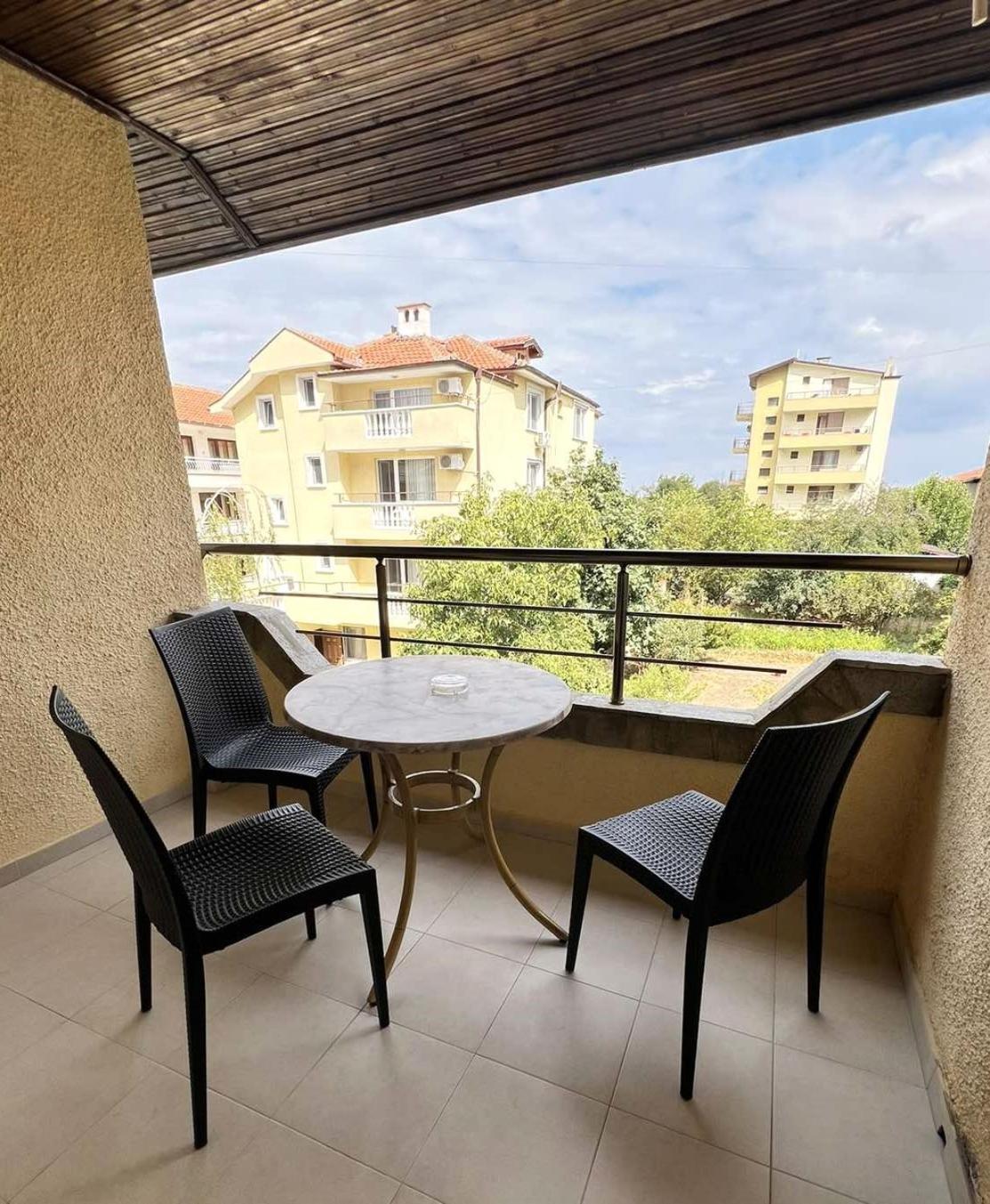 Paradise Černomorec Exteriér fotografie
