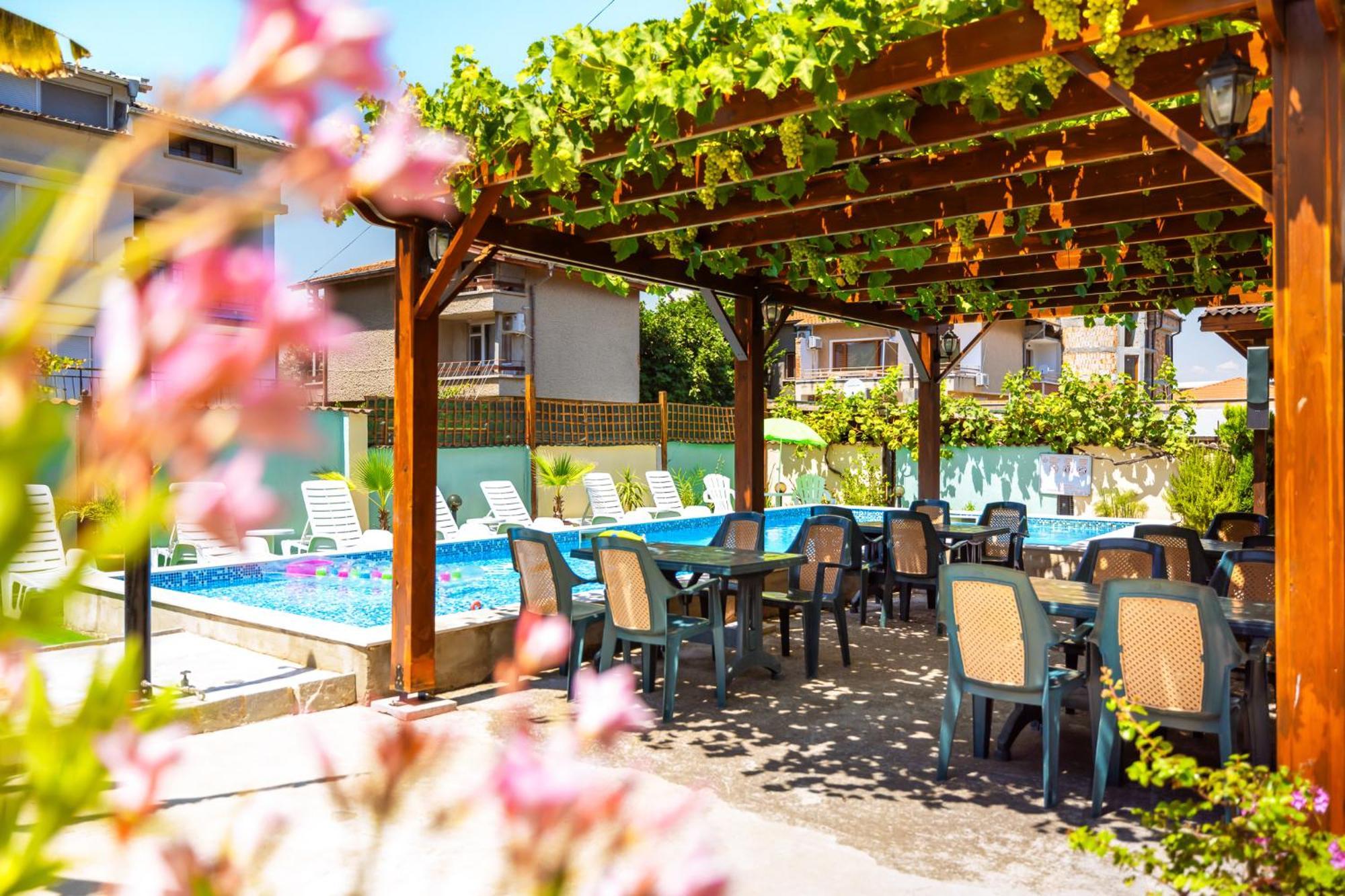 Paradise Černomorec Exteriér fotografie