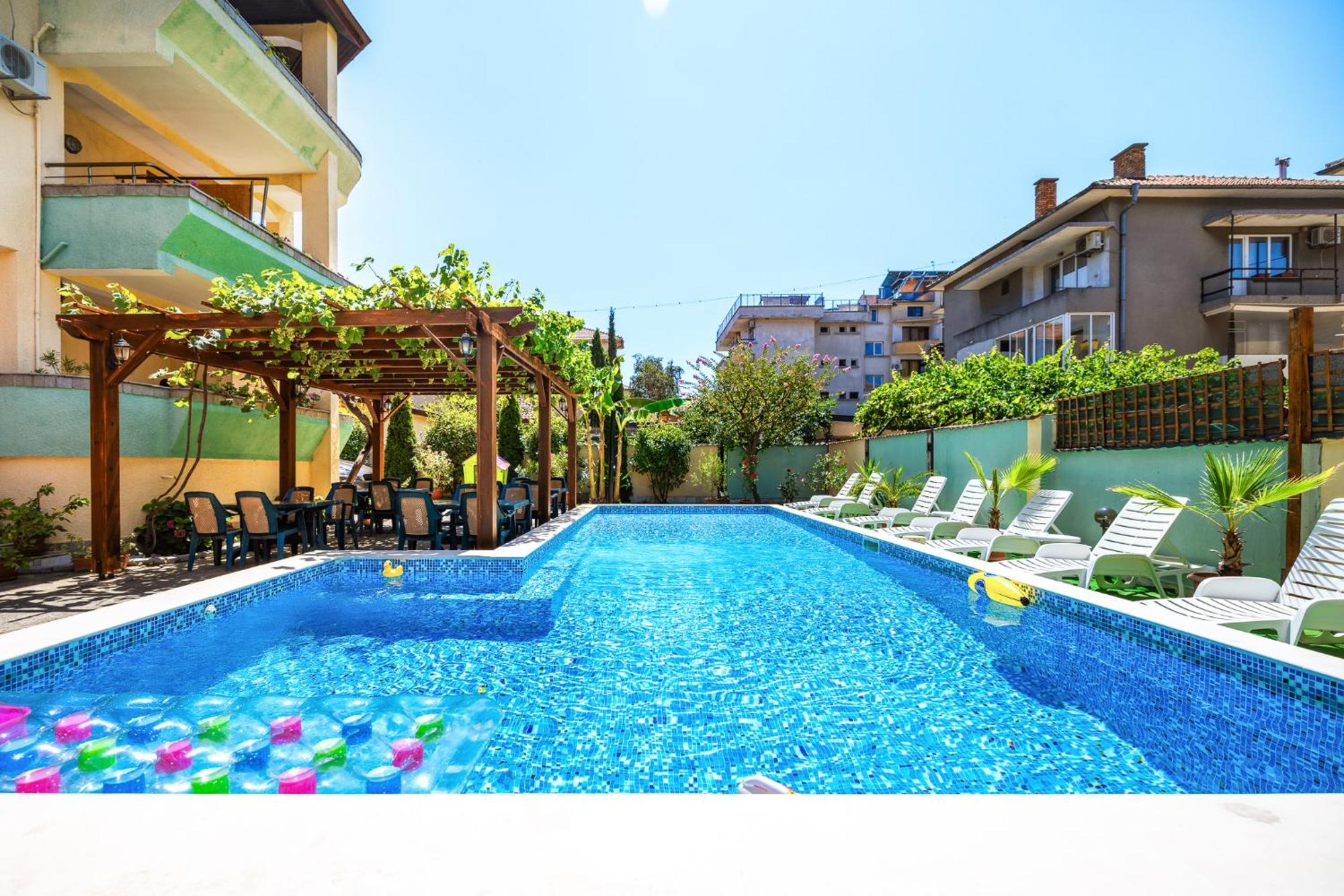 Paradise Černomorec Exteriér fotografie